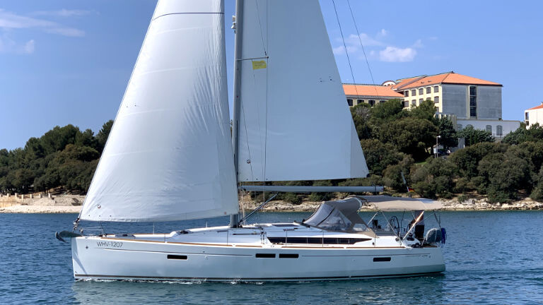 Sun Odyssey 479 Vencel