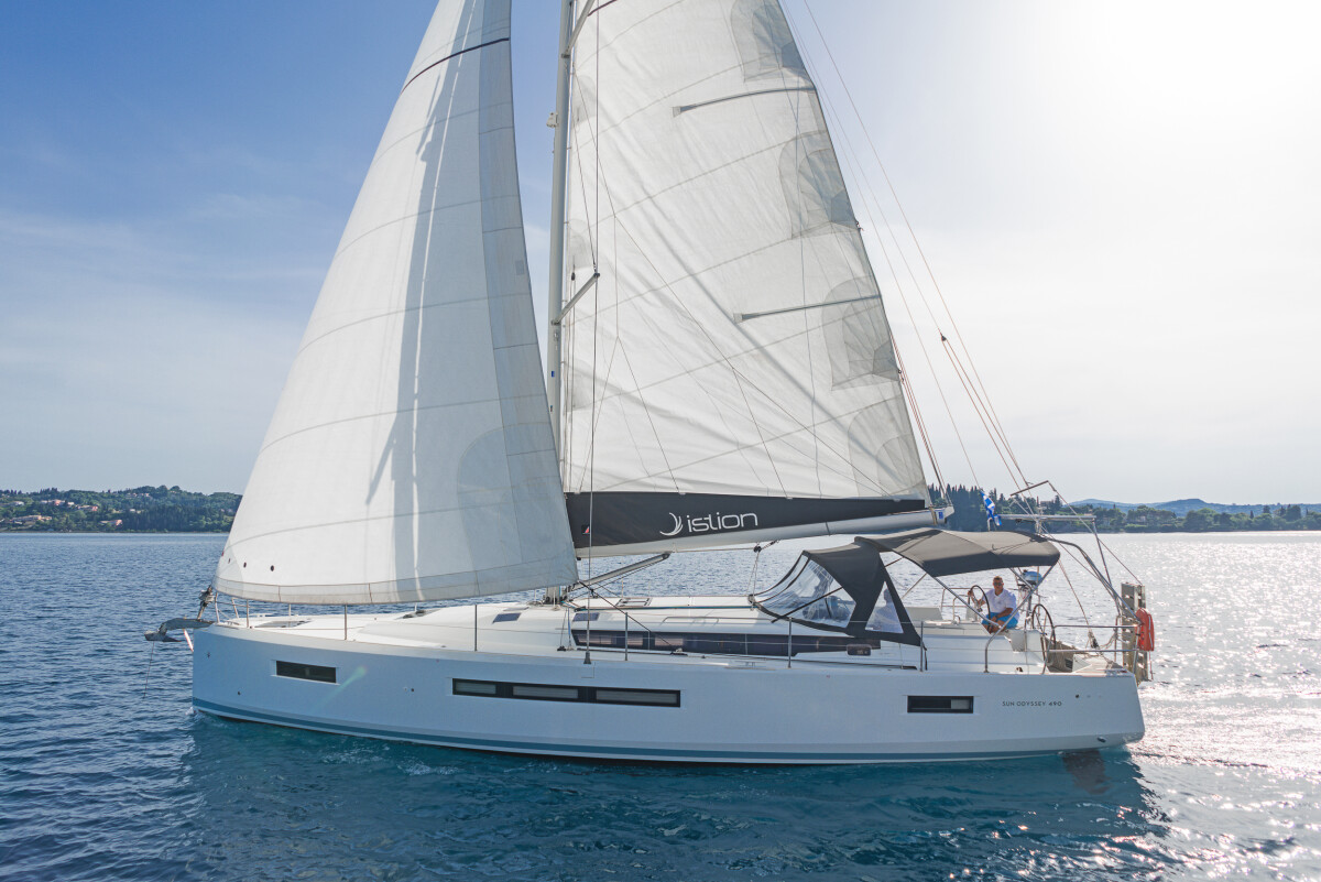 Sun Odyssey 490 Pileas