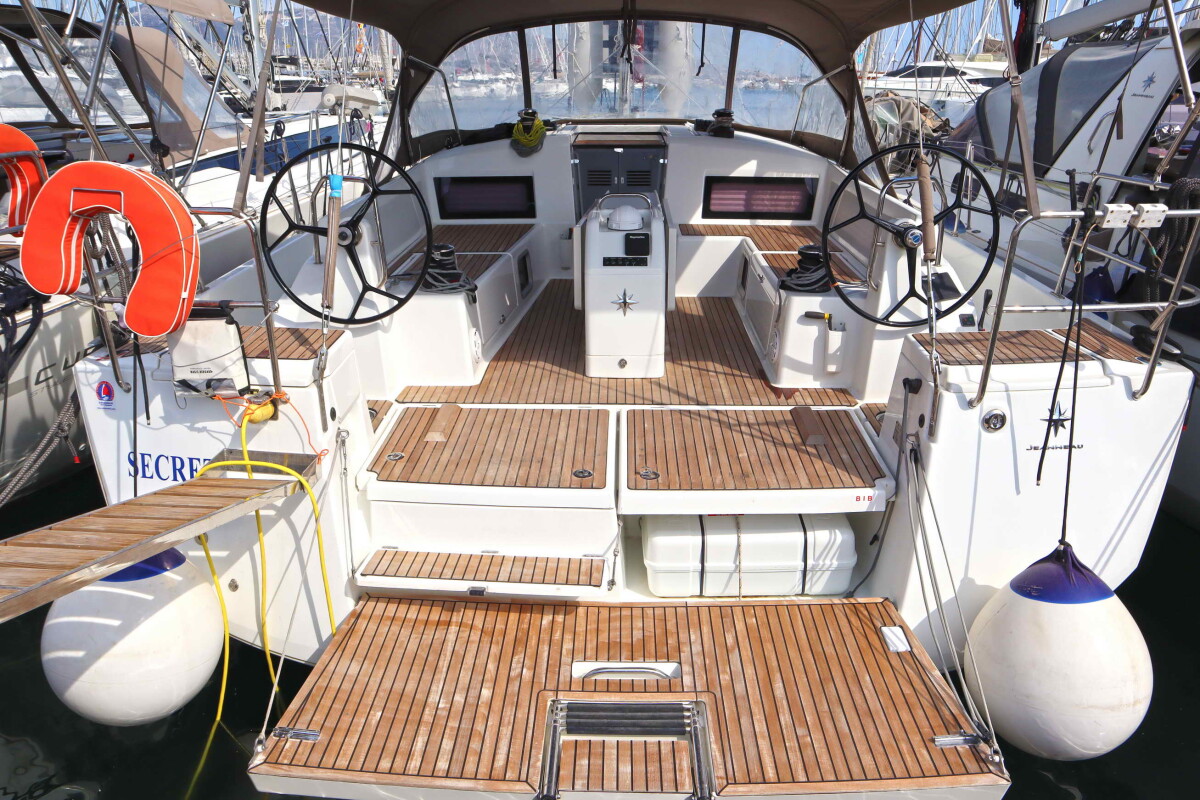 Sun Odyssey 490 CLASS