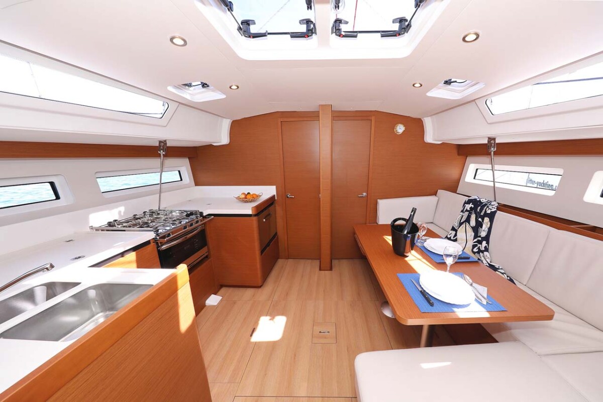 Sun Odyssey 490 Pollux