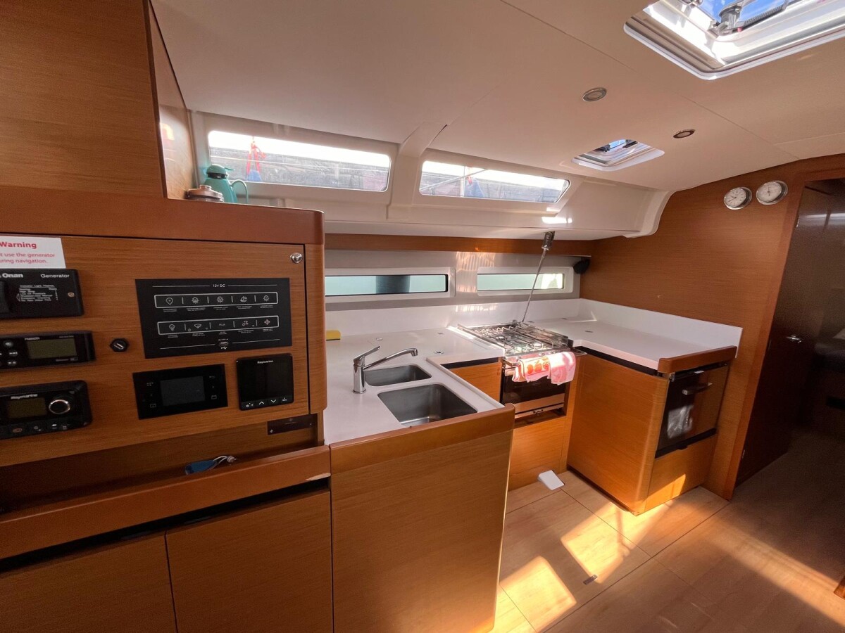 Sun Odyssey 490 Agatha